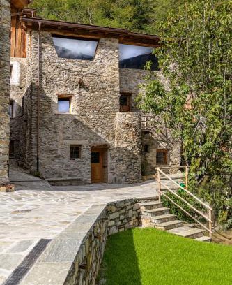Vervio House | Exceptional Agriturismo Cà Gianin with Oceanfront Views