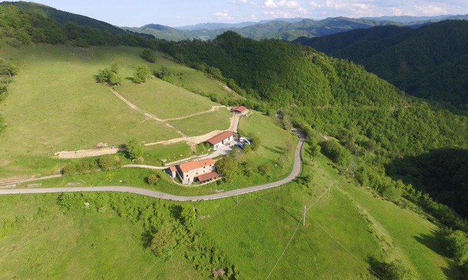 Palazzuolo sul Senio House | Pet-Friendly Agriturismo Cà Nova with Great Dining & Kids' Fun