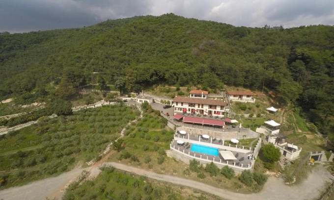 Rodengo-Saiano House | Discover Agriturismo Casa Adea: Pet-Friendly Retreat