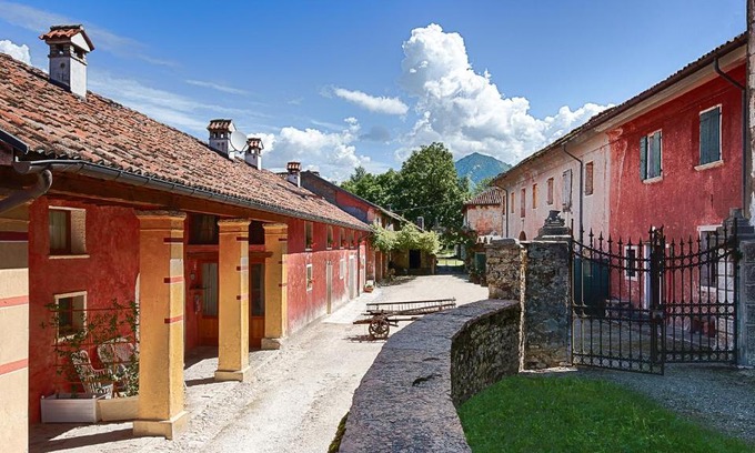 Belluno House | Relax at Agriturismo Casa de Bertoldi - Pet Friendly Retreat