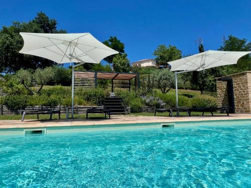 Gualdo Apartment | Guest Rated 9.9: Agriturismo Colpo di Fortuna with Ocean Views