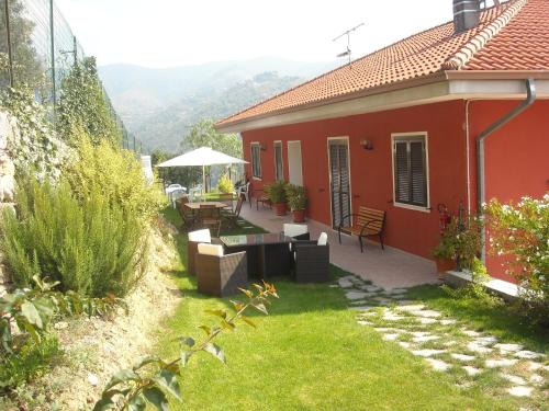 Vallebona House | Discover Agriturismo da Luì: Family & Pet Friendly Retreat
