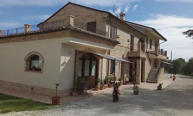 Grottazzolina House | Unforgettable Stays at Agriturismo Fonte Carra with Ocean View