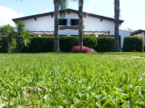 Sabaudia House | Pet-Friendly Agriturismo Fratelli Mizzon with Breakfast Included
