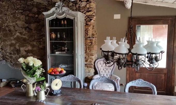 Celle Ligure Bed & Breakfast | Experience Oceanfront Bliss at Agriturismo Gocce di Luna