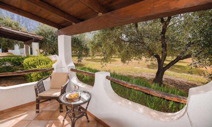 Oliena Hotel | Discover Agriturismo Guthiddai: Pet-Friendly Retreat Awaits