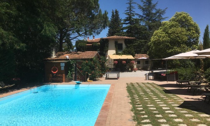 Asciano House | Oceanfront Escape at Agriturismo Il Paradiso - Rated 9/10