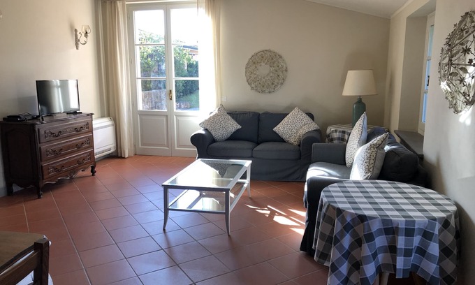 Vinci Apartment | Relax at AGRITURISMO IL PRINCIPINO with Pool & Breakfast
