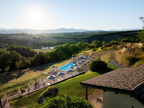 Bivio Lugnano Bed & Breakfast | Experience Agriturismo Il Sarale: Oceanfront Retreat in Umbria