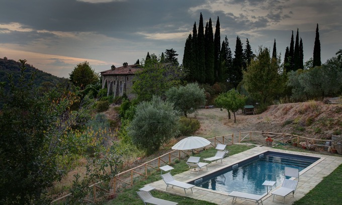 Cortona Other | Discover Agriturismo in Tuscany: Relaxing Hillside Retreat