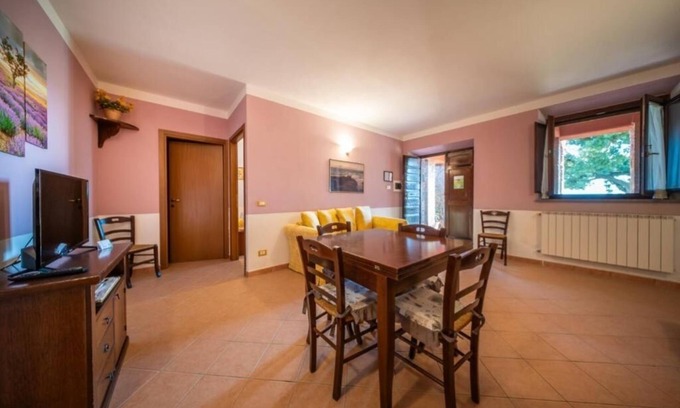Bolsena Other | Agriturismo L'Elce: Apartment with Terrace