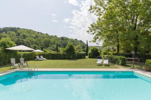 Cupramontana House | Discover Agriturismo L'Esinante: Pet-Friendly Retreat