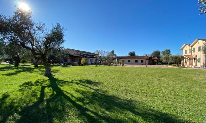 Latina House | Tranquil Agriturismo l'Ovile with Ocean Views & Pool