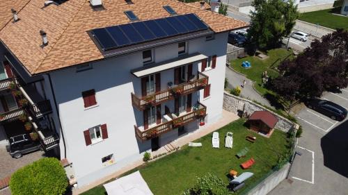 Brez House | Pet-Friendly Agriturismo La Canonica with Top Amenities