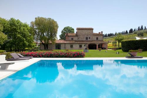 Catena House | Relax at Agriturismo La Casa Di Rodo with Pool & Hot Tub