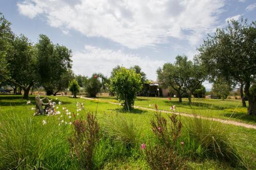 Orbetello House | Cozy Agriturismo La Facenda: Oceanfront Escape Awaits