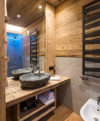 Ponte nelle Alpi Bed & Breakfast | Oceanfront AGRITURISMO La Giasena with Spa & Hot Tub