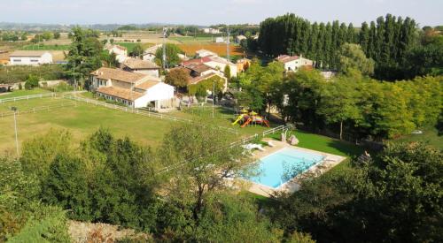 Volta Mantovana House | Relax at Agriturismo La Staffa with Pool & Ocean Views