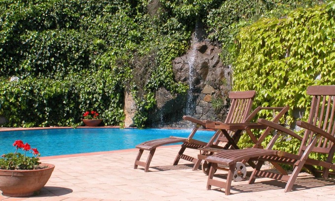 Bolsena House | Tranquil Agriturismo La Riserva Di Montebello Retreat