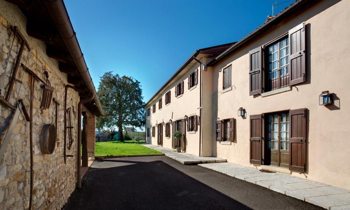 Vittorio Veneto Bed & Breakfast | Discover Agriturismo La Vigna di Sarah with Ocean Views
