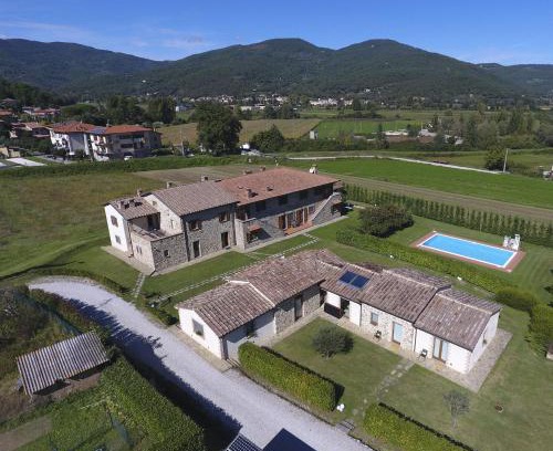 Lisciano Niccone Apartment | Experience Agriturismo Le Fornaci – Oceanfront Retreat