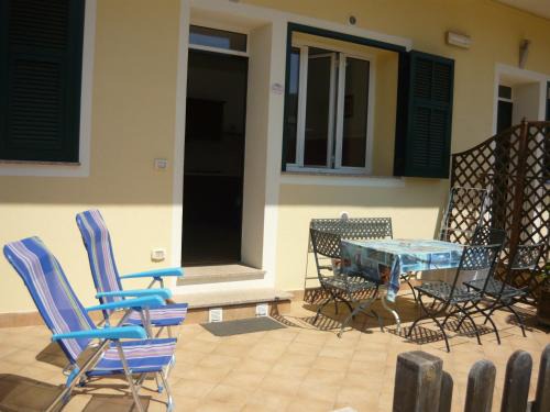 Villanova d'Albenga House | Pet-Friendly Agriturismo Le Collinette with Family Amenities