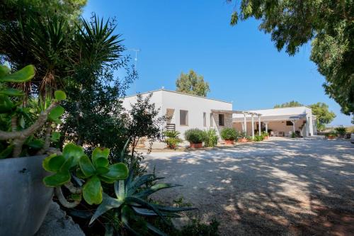 Otranto House | Relax at Agriturismo Masseria Terra D'Otranto: 4-Star Retreat