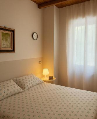 Campello sul Clitunno House | Relax at Agriturismo Pettino with Spa and Hot Tub Access