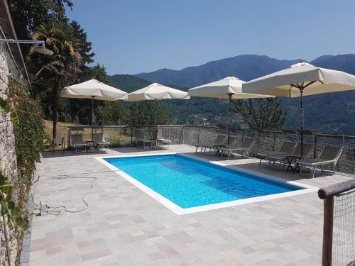 Pelago House | Explore Belvilla by OYO Aia: 4-Star Stay with Pool & Pets