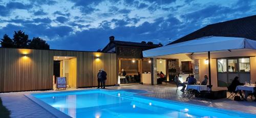 Fossanova San Marco House | Relax at Agriturismo-R&B Corte dei Gioghi with Ocean Views