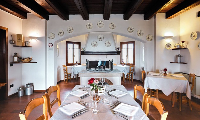 Fossalta Maggiore Other | Pet-Friendly Agriturismo Rechsteiner with Breakfast & More