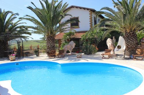 Agrigento House | Experience Relaxation at Agriturismo Reggia Saracena