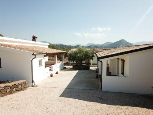 Dorgali House | Discover Agriturismo Sa Murta: Family-Friendly Retreat