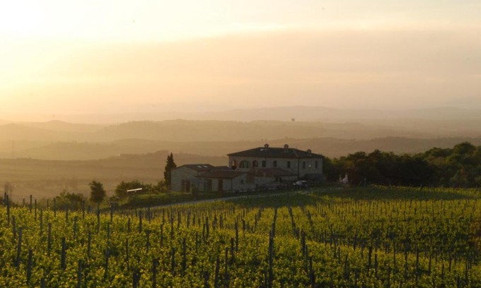 Rapolano Terme House | Pet-Friendly Agriturismo Scannano with Ocean View Pool