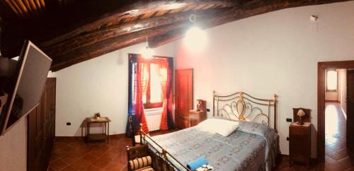 Rovittello House | Top-Rated Agriturismo Sole di Sicilia with Hot Tub & Breakfast
