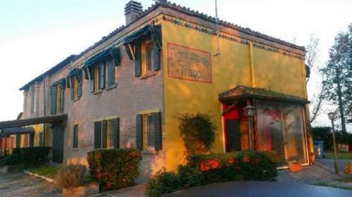 Portoverrara Bed & Breakfast | Experience Agriturismo Trava: Family-Friendly with Ocean View