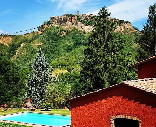 Bagnoregio House | Discover Agriturismo Val di Coreto: Family-Friendly Retreat