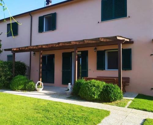 Scarlino Apartment | Charming Agriturismo Val Molina: Kid & Pet Friendly Retreat
