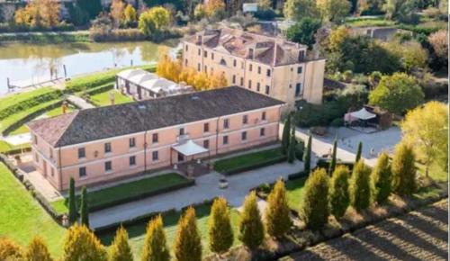 Loreo House | Discover Agriturismo Villa Anconetta: Highly Rated & Pet Friendly