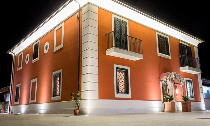 Calvi House | Relaxing Retreat at Agriturismo Villa Luisa with Ocean Views