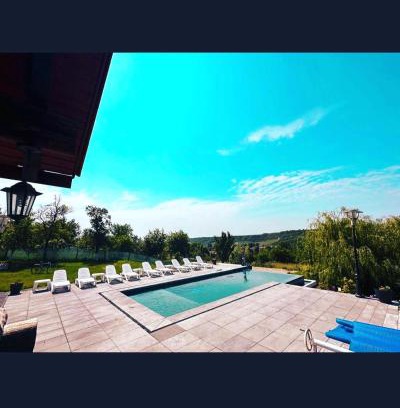 Mesentea House | Relax at Agropensiunea Colev: 4-Star Oceanfront Oasis