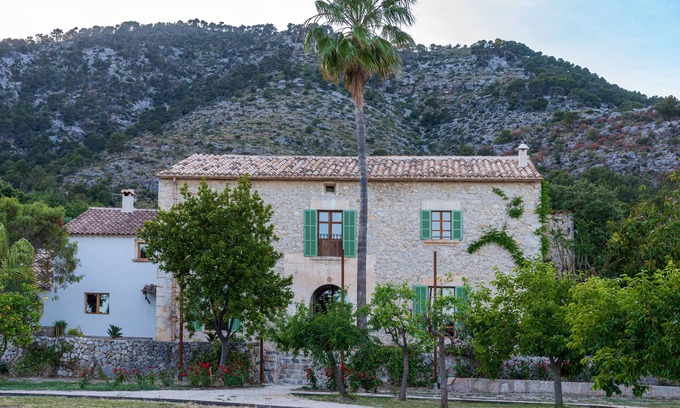 Selva Other | Relaxing Agroturisme Subies: Spa & Family-Friendly Retreat