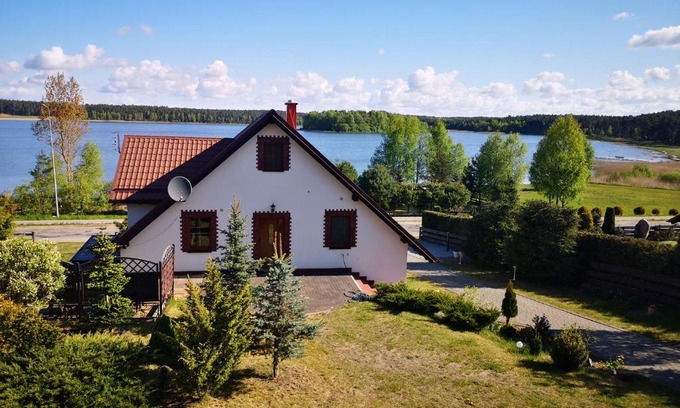 Lipnica Cabin | Pet-Friendly Agroturystyka Dobri mól with Ocean Views