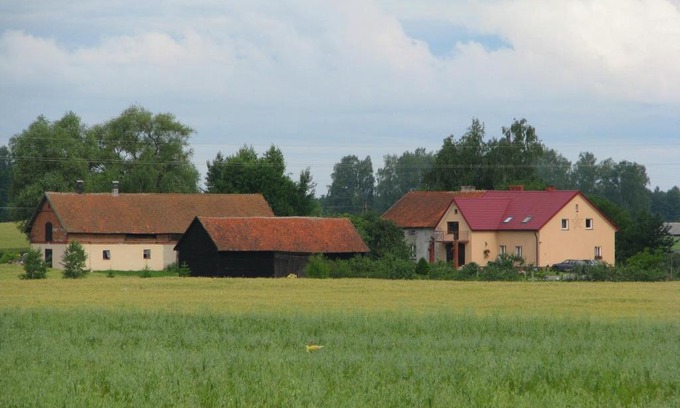 gmina Srokowo House | Top-Rated Agroturystyka Lolkowo with Breakfast & Kitchen Amenities