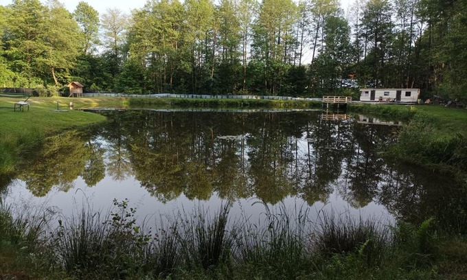 gmina Bełzec House | Family-Friendly Agroturystyka by the Tranquil Pond