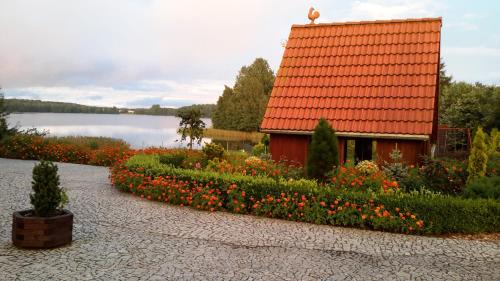 Koscierzyna House | Cozy Agroturystyka: Oceanfront Retreat with Private Beach