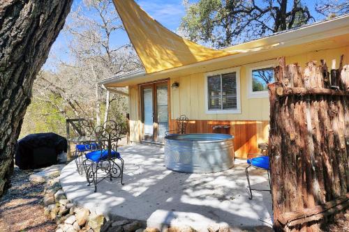 Wimberley House | Experience Bliss at Our 4-Star Family-Friendly Retreat
