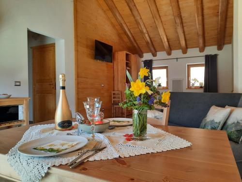 Barcis Apartment | Discover Ai Monti: Top-Rated Stay with Family Amenities