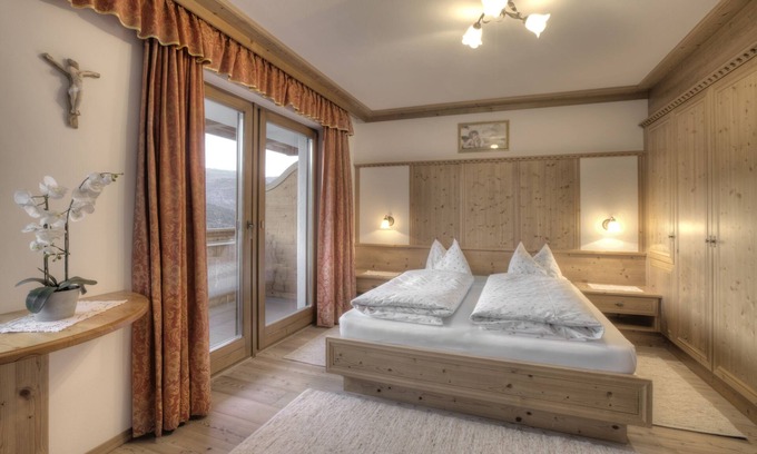 Armentarola Hotel | Discover Ai Pini: Spa Retreat with 10/10 Guest Praise