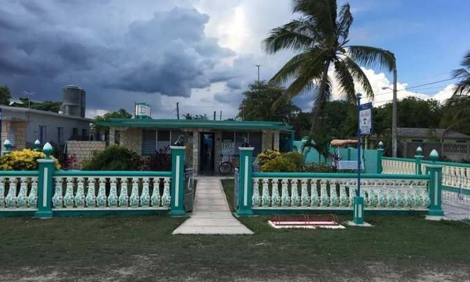 Municipality of Cienaga de Zapata House | Discover Aida y Miguel: Family-Friendly with Spa & Dining